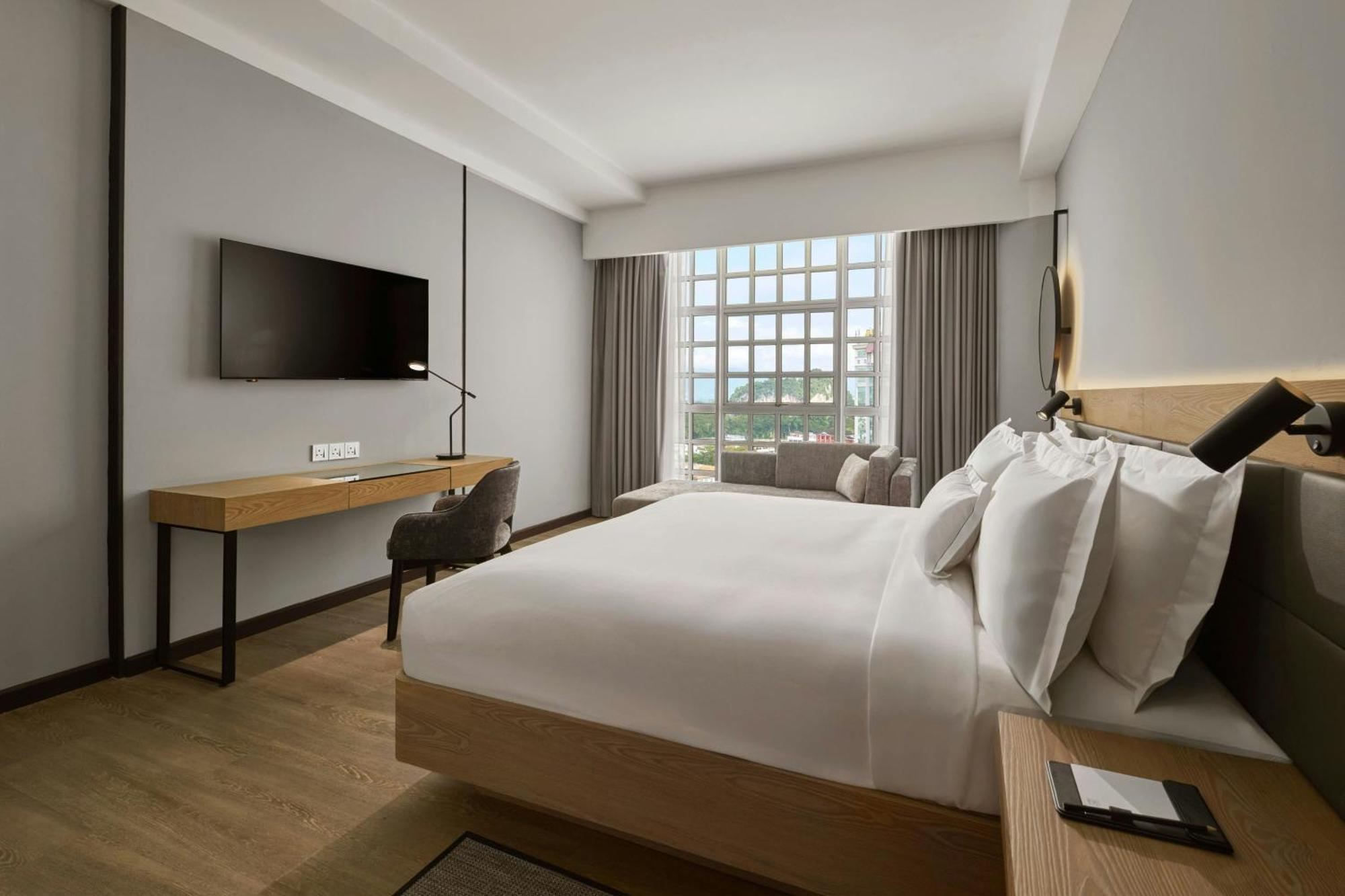 Ac Hotel By Marriott Іпох Екстер'єр фото