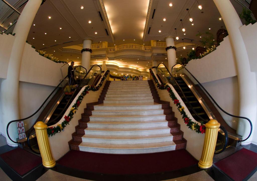 Ac Hotel By Marriott Іпох Екстер'єр фото
