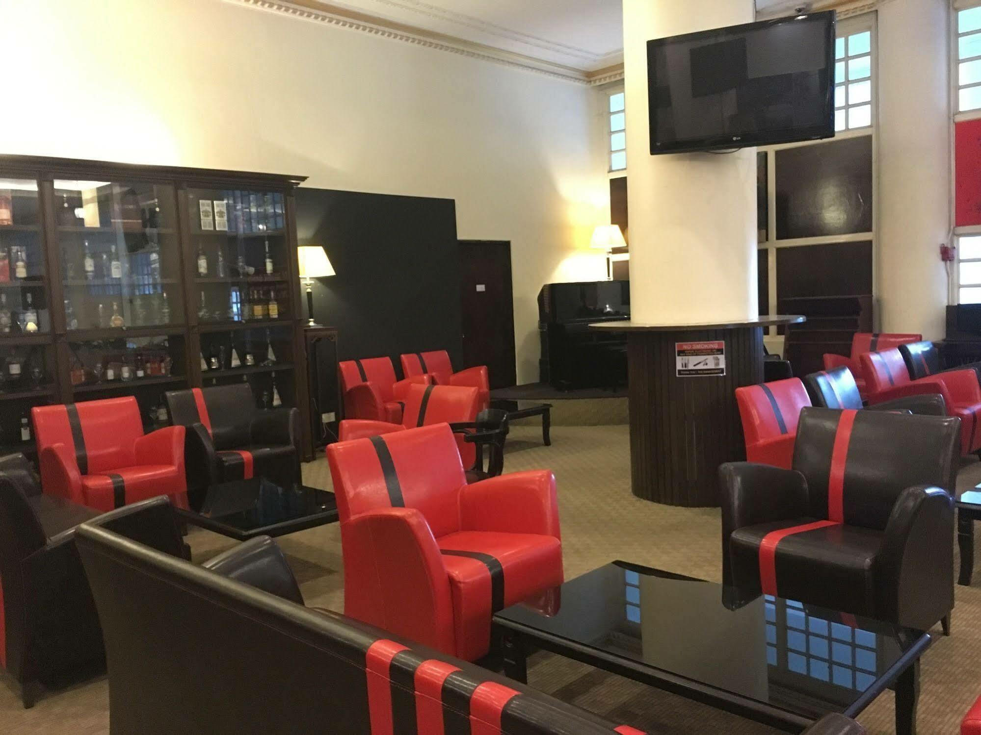 Ac Hotel By Marriott Іпох Екстер'єр фото